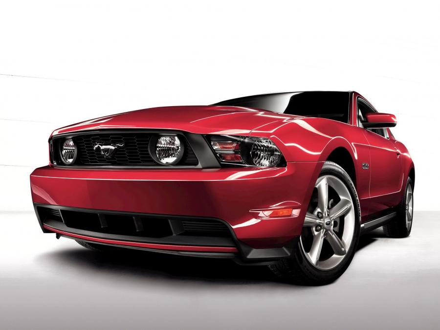  Ford Mustang 5.0 GT 2011 года  (фото 15 из 30)